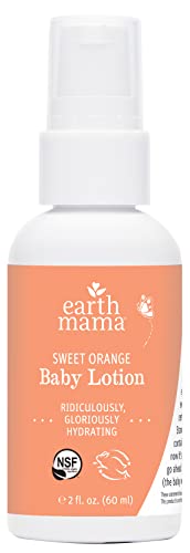 Earth Mama A Little Something for Baby Gift Box |Safe Skin Care Set Newborn Essentials for Baby Shower- Diaper Balm, Face Balm, Calendula Baby Oil, Baby Wash, Baby Lotion, 5 Pieces
