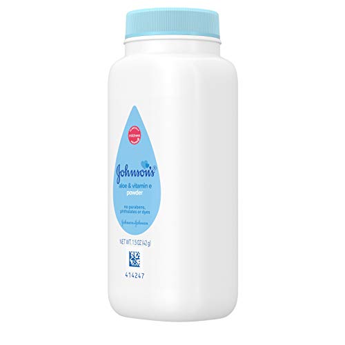 Johnson's Baby Cornstarch Baby Powder, 1.5 oz | Naturally Derived | With Aloe & Vitamin E | For Delicate Skin | Hypoallergenic