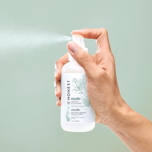 The Honest Company Soothing Baby Bottom Wash | Gently Cleanses + Refreshes | Naturally Derived, Non-Irritating, Made with Aloe | 5 fl oz