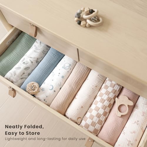 Konssy 3 Pack Muslin Swaddle Blankets for Unisex, Newborn Receiving Blanket, Large 47 x 47 inches, Soft Breathable Muslin Baby Swaddles for Boys & Girls
