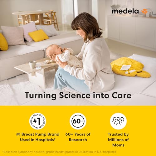Medela Quick Clean Microwave Sterilizer Bags for Bottles and Breast Pump Parts, Reusable Up to 20 Times Per Bag, Food-Grade Material, Made Without BPA, Pack of 12