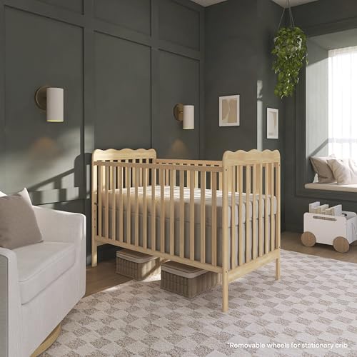 Dream On Me Carson Classic 3-in-1 Convertible Full-Size Baby Crib in Natural, GreenGuard Gold & BSA, 4 Mattress Heights, Converts to Day & Toddler Bed, Locking Wheels, Classic Nursery Design