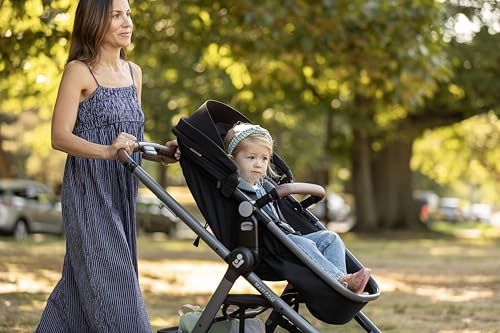Maxi-Cosi Siena CP Modular Travel System, Car Seat and Stroller Combo, Stone Glow